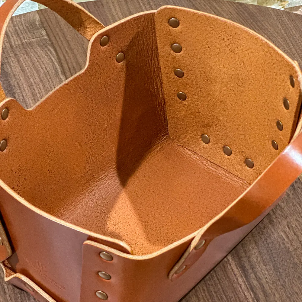 Chosen Leatherwork Premium English Bridle Leather Handled Basket in Chestnut - Image 4